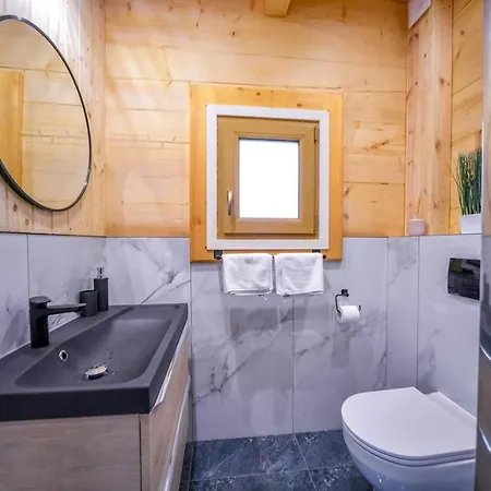 Vila Nini House Dudki