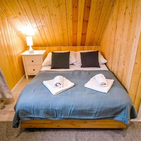 Nini House Dudki Villa